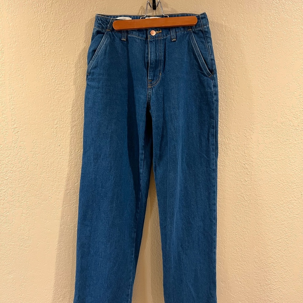 Universal Thread Straight Leg Blue Jeans